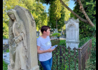 Hřbitov a fundovaný výklad Jany